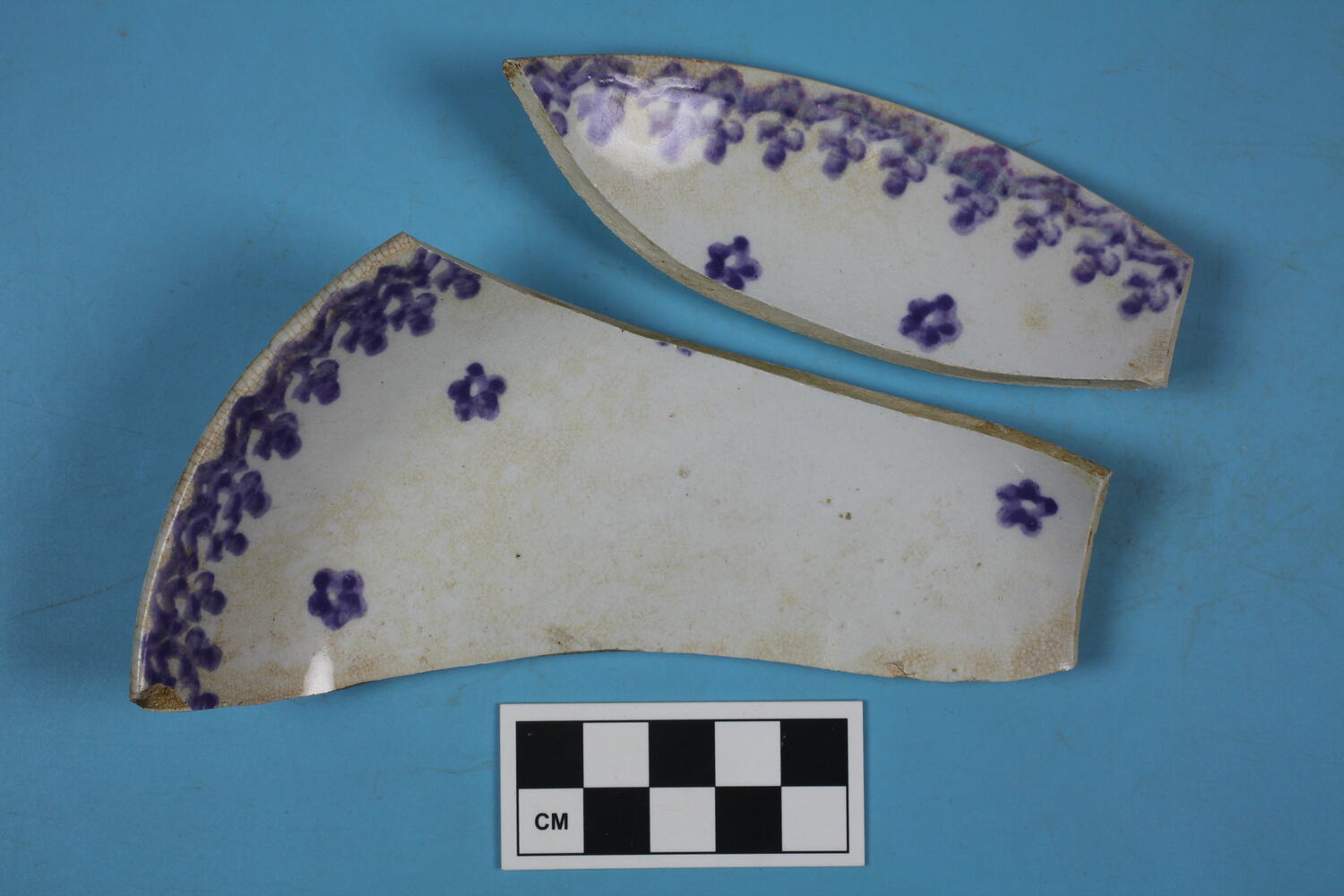 Bowl Ceramic, Whiteware, Sponged, Blue, Floral Pattern, post circa 1835