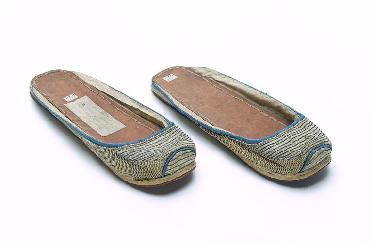 Slipper - Japanese