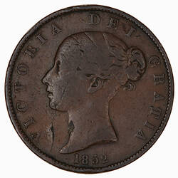 Coin - Halfpenny, Queen Victoria, Great Britain, 1852 (Obverse)