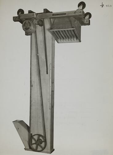 Photograph - Schumacher Mill Furnishing Works, Machine, Port Melbourne, Victoria, 1943