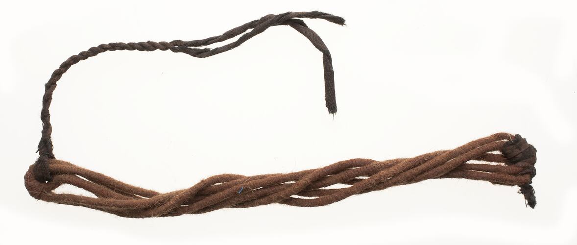 Neck ornament, Australia, Gulf