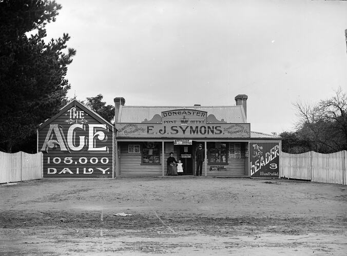 The Doncaster Post Office, about 1900s