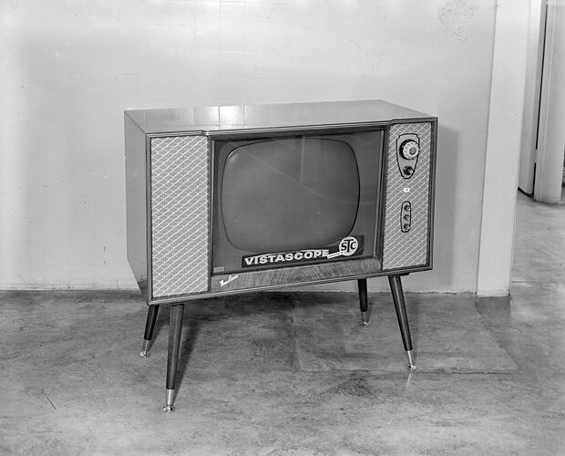 Standard Telephones & Cables, Vistascope Television, Victoria, 02 Apr 1959
