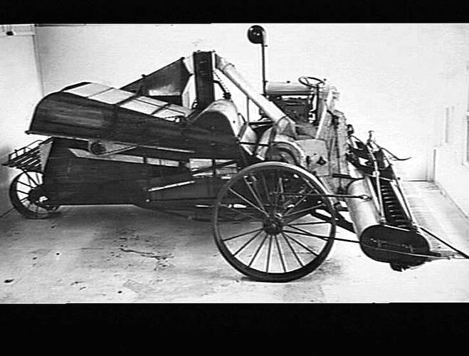 TYPE W A AUTO HEADER: 1934