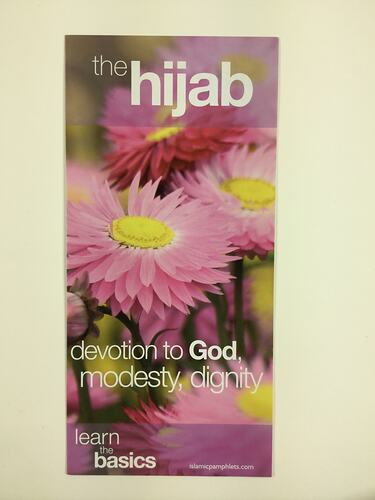 HT 56069, Brochure - 'The Hijab', Victorian Mosque Open Day, 17 Mar 2019 (RELIGIONS), Document, Registered