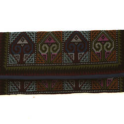 Wallet - Hmong Community, Yao Style, Victoria, 1990