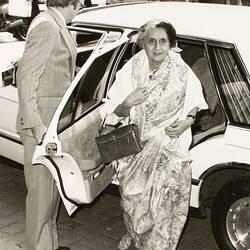 Photograph - Commonwealth Heads of Government Meeting, Arrival of The Honourable Shrimati Indira Gandhi, Centennial Hall, Royal Exhibition Building, Melbourne, 30 Sep-7 Oct 1981