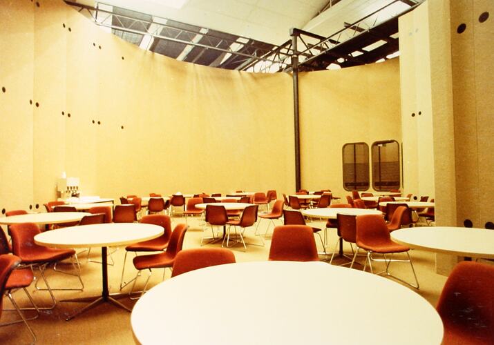 Photograph - Commonwealth Heads of Government Meeting, Escorts Lounge, Centennial Hall, Royal Exhibition Building, Melbourne, 30 Sep-7 Oct 1981