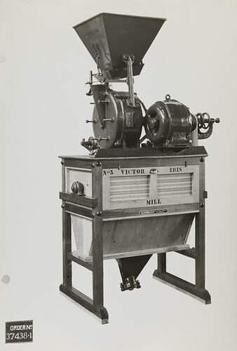 Photograph - Schumacher Mill Furnishing Works, 'No. 5 Victor Iris Mill', Port Melbourne, Victoria, circa 1940s