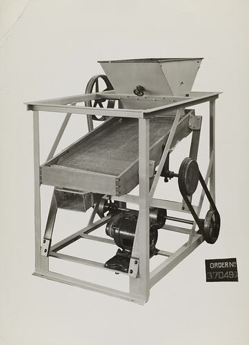 Photograph - Schumacher Mill Furnishing Works, 'Vibratoy Sifter', Port Melbourne, Victoria, circa 1940s