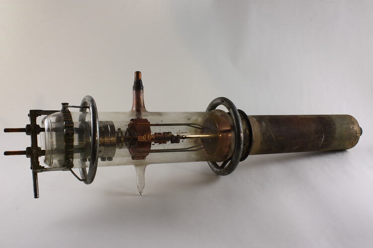 Electronic Valves - Marconi, Triode, Type CAT9. 1940s