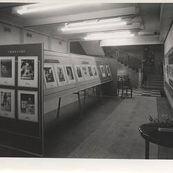 Photograph - Kodak Australasia Pty Ltd, Photographic Exhibition, 'Meet the Australians', circa 1940s