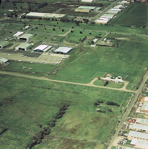 Colour aerial photograph of Moorabbin airport.