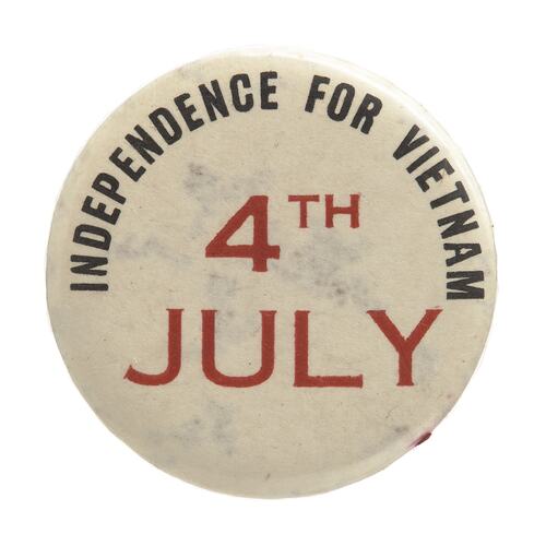 Badge-Independance For Vietnam, circa 1969-1970