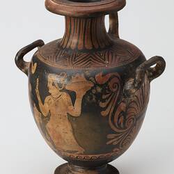Pottery, Italy, end of 4th century BCE