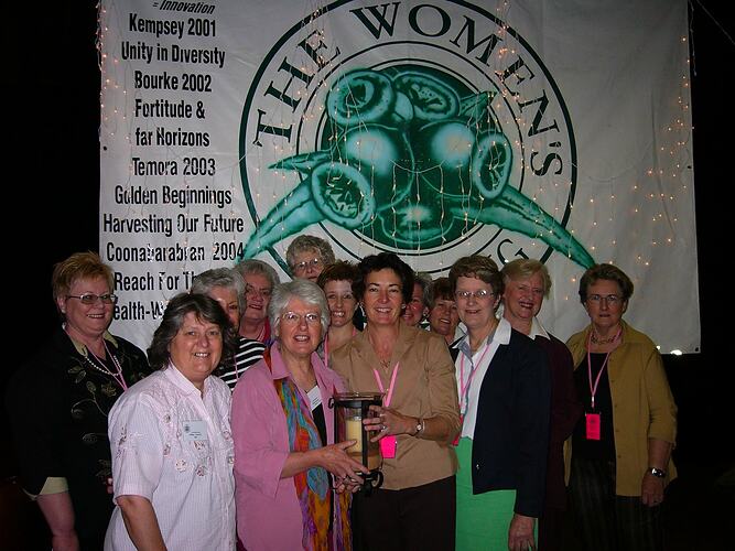 Women at 2004 Coonabarabran Gathering (New South Wales)