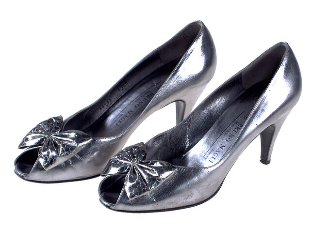 Pair of Shoes - Silver, peep-toe