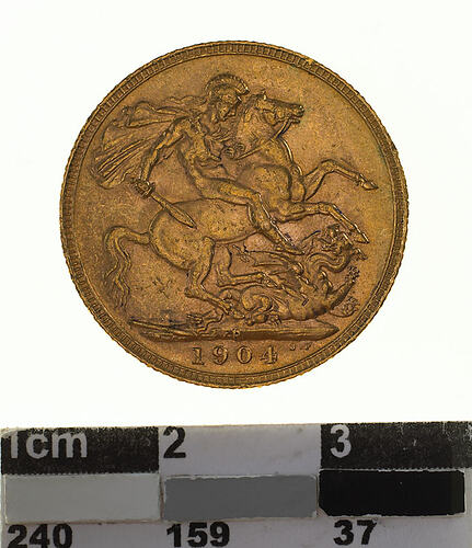 Coin - Sovereign, Western Australia, Australia, 1904, photographed by Museums Victoria