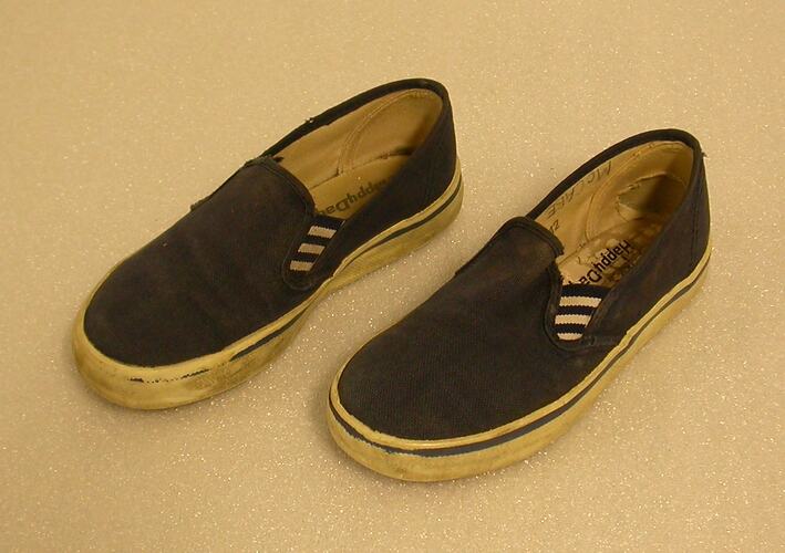 Pair of Shoes - Navy Blue Canvas