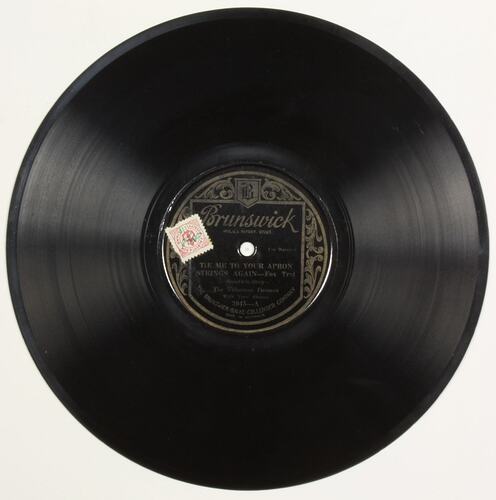 Disc Recording - Brunswick, "The Me To Your Apron Strings Again" & "In Your Green Hat",The Volunteer Firemen,. 1927