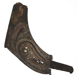 Canoe prow ornament