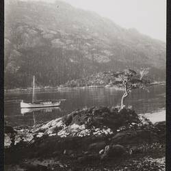 Photograph, Yaghan, Murray Narrows, Hoste Island, Tierra del Fuego, Chilean Antarctic, Chile, /05/1929 - /07/1929