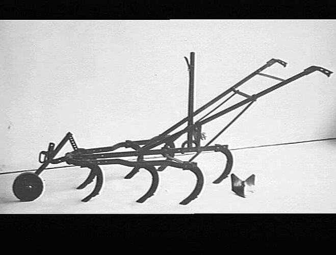 NO. 89X `SATELLITE': NOV 1934