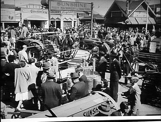 "SUNSHINE AT THE SYDNEY ROYAL SHOW (PHOTOGRAPHS CONTRIBUTED BY MR. S. S. MCKAY, GENERAL SALES MANAGER): `SUNSHINE SALES & SERVICE': APRIL 1948"