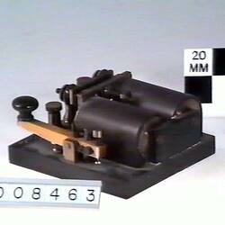 Telegraph Key & Sounder - Siemens, Portable, 1865-1916