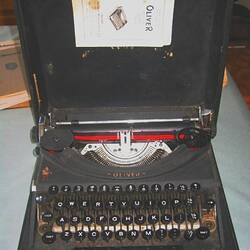 Typewriter - Oliver, Portable Type 4, circa 1952