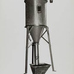 Photograph - Schumacher Mill Furnishing Works, Geyser Type Mixer, Port Melbourne, Victoria, 1942