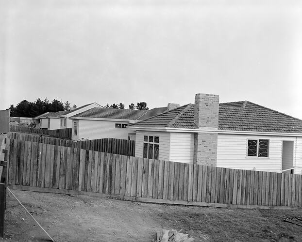 Eric White & Associates Ltd, Domestic Buildings, Doncaster, Victoria, Jul 1958