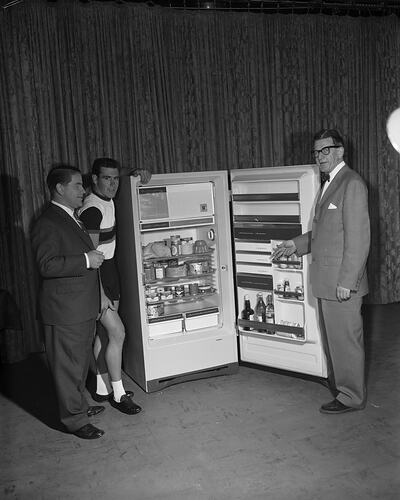 Westinghouse Ltd, Three Men with a Refrigerator, HSV 7 Studios, South Melbourne, Victoria, 27 Dec 1959