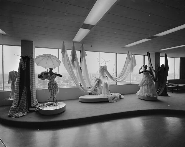 Imperial Chemical Industries, Showroom Interior, ICI Building, East Melbourne, Victoria, Dec 1958