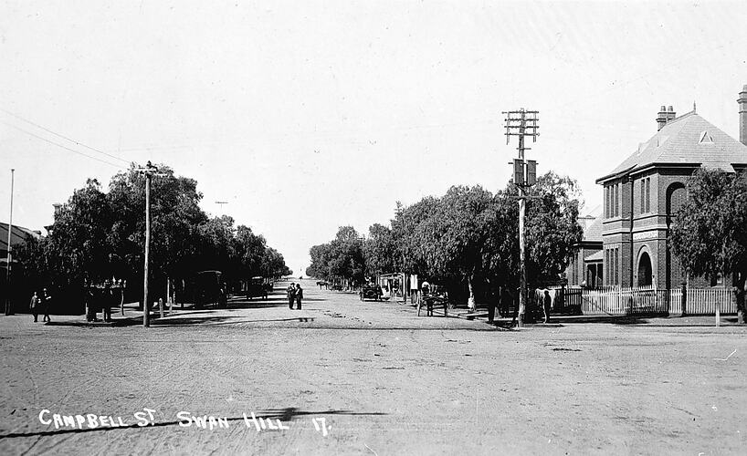 CAMPBELL ST. SWAN HILL.