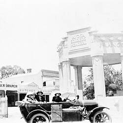 Negative - Soldier's Memorial, Avoca, Victoria, circa 1925