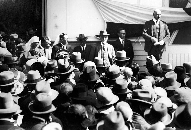 [The opening of Yallourn Hospital, late 1920s.]