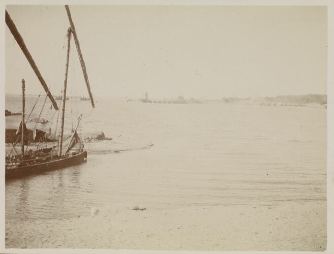 Lake Trinsah, Ismalia, Egypt, Captain Edward Albert McKenna, World War I, 1914-1915