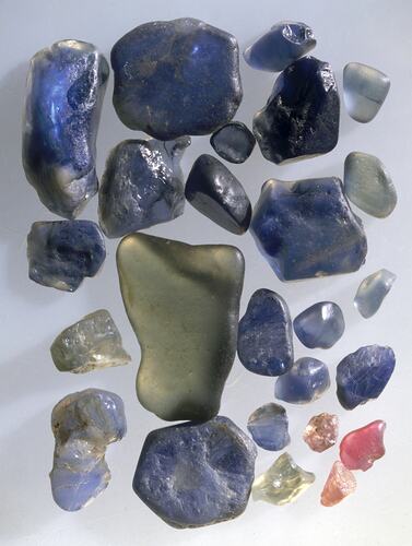 Corundum. [M 20878]