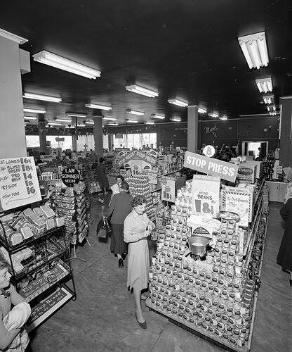 H.J. Heinz Company, Product Display in Store, Victoria, 09 Apr 1959