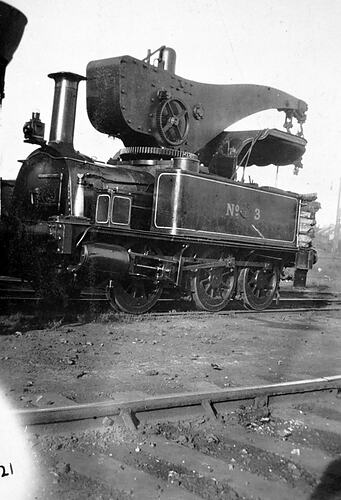[Locomotive steam crane No.3, 1921.]
