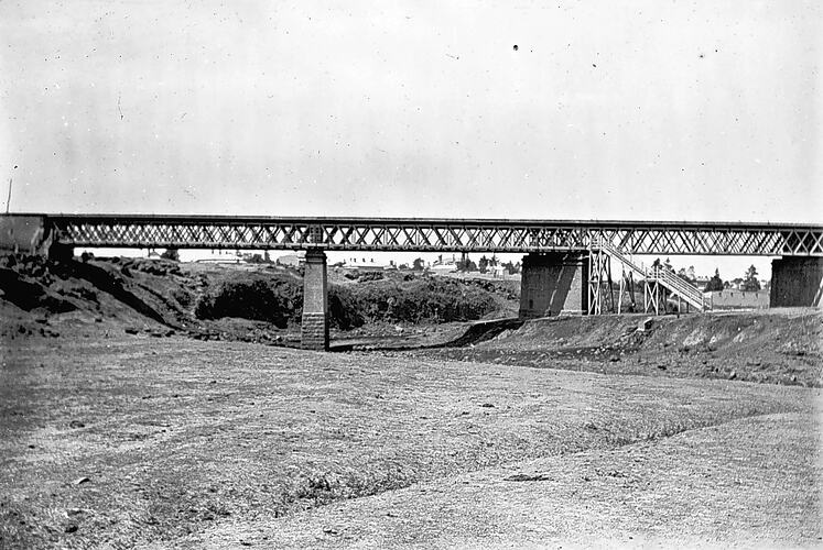 Bridge over the Merri Creek, Northcote, 1898.