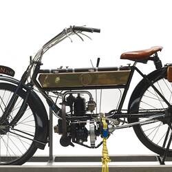 Fabrique Nationale d'Armes de Guerre (FN) 1913 Motor Cycle