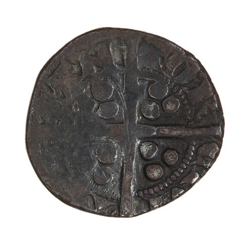 Coin, round, long cross with three beads in the angles; around outside a circle of beads, CIVI TAS CAN TOR.