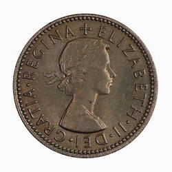 Coin - Shilling, Elizabeth II, Great Britain, 1966 (Obverse)