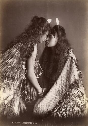 Maori women, New Zealand, c.1891-1930