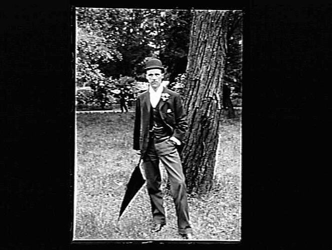 Negative - Glass