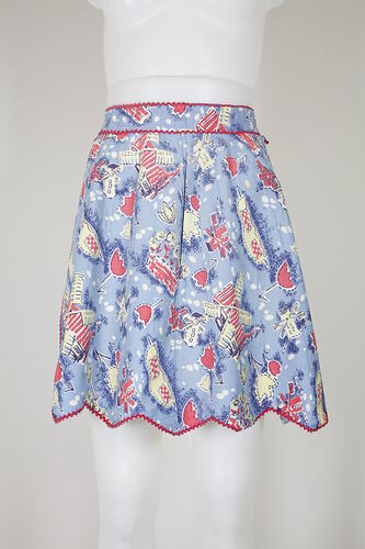 Printed apron on mannequin.
