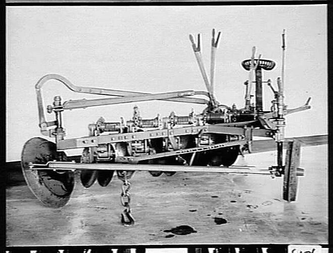 SPECIAL `SUNDERCUT' SENT TO `RUPERTSWOOD': MAY 1923