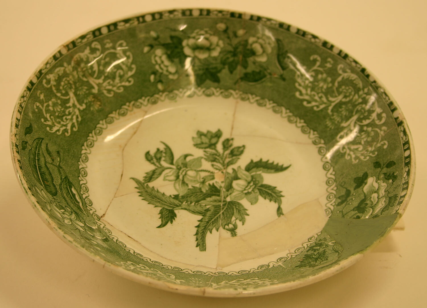Saucer Whiteware, Green, Transferprinted, Camilla Pattern, Copeland